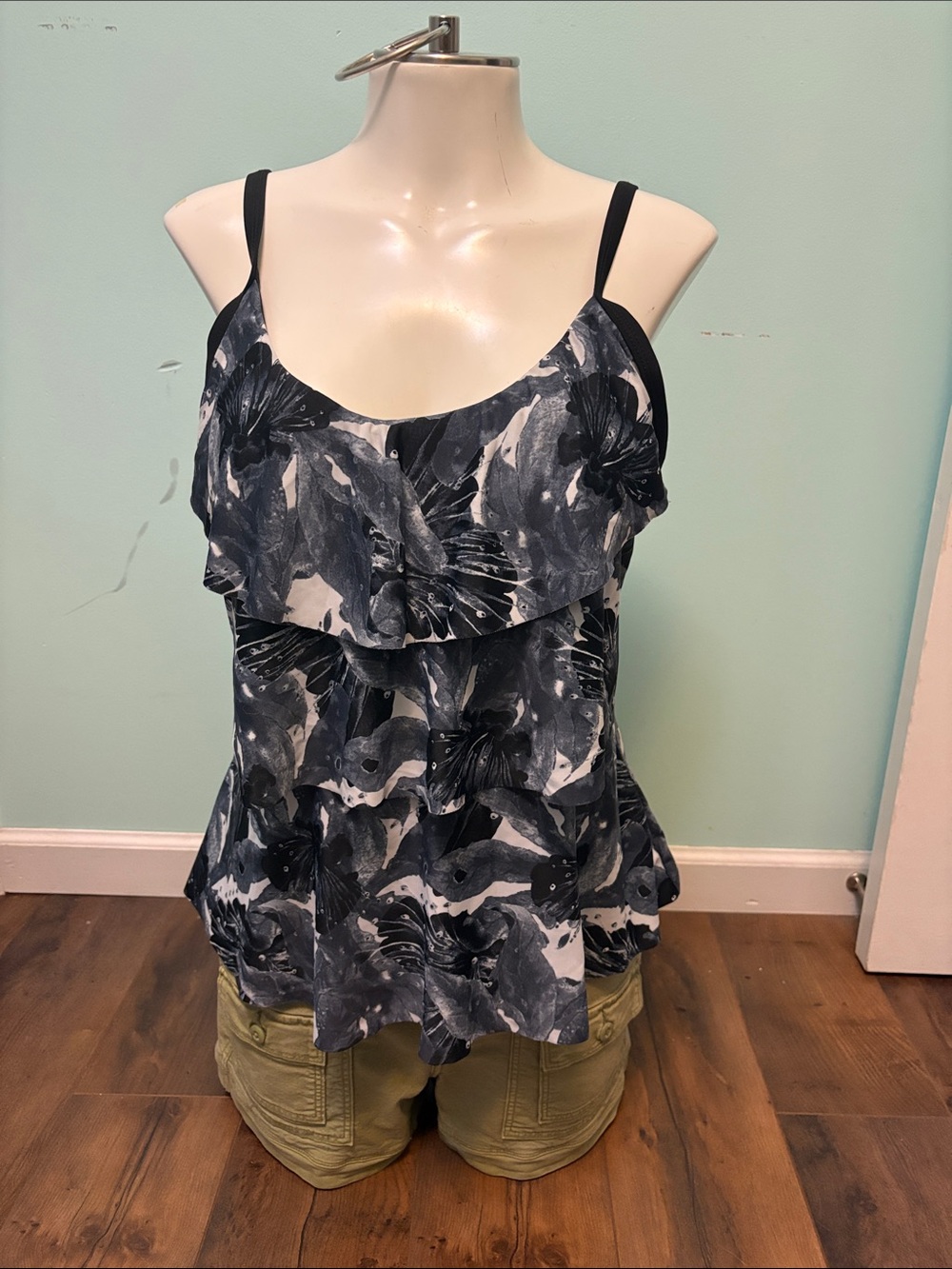 Floral Ruffle Camisole in Black & White